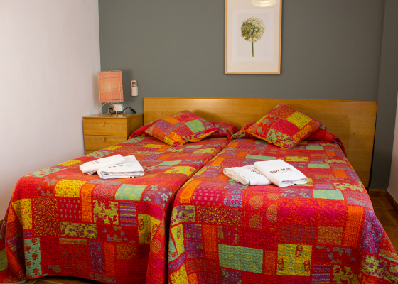 Casa Nuri de Rei dormitorio de  3 camas