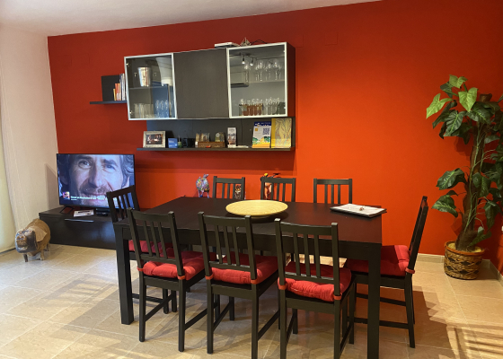 Amplio salón comedor